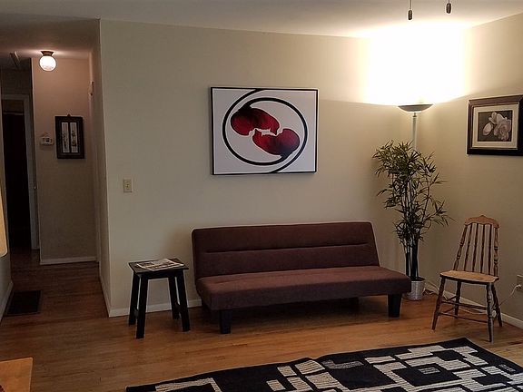 5th image of 4121 E Deckard Dr