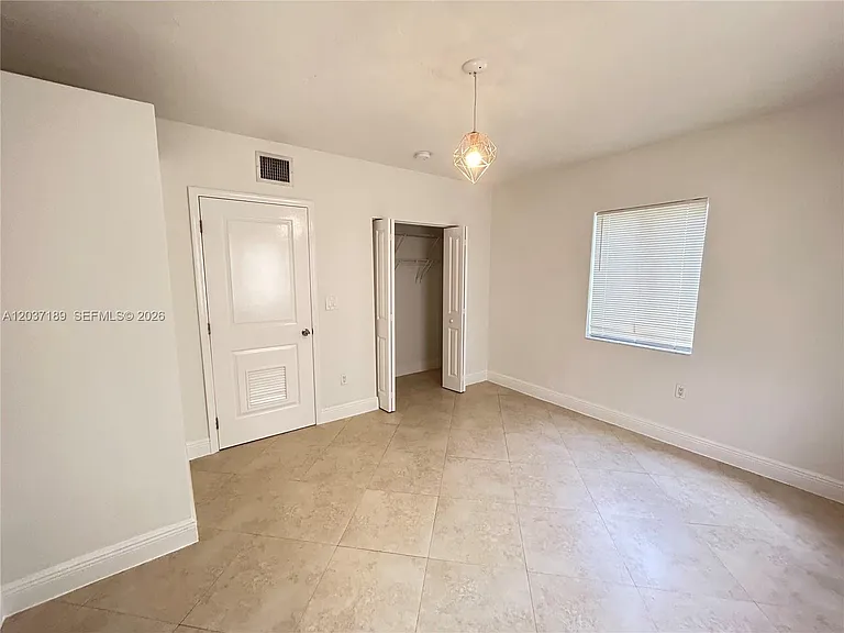 2880 Pine Tree Dr #5 — Photo 5