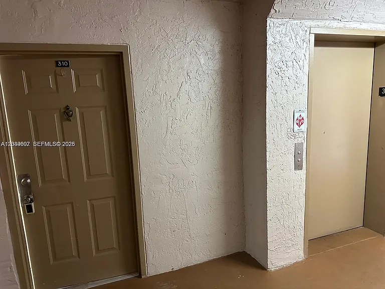 15221 SW 80th St #310 — Photo 1