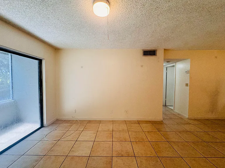 1900 N Congress Ave #107 — Photo 10