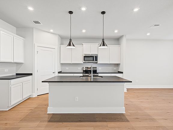 4th image of 10210 Kimberlite Dr