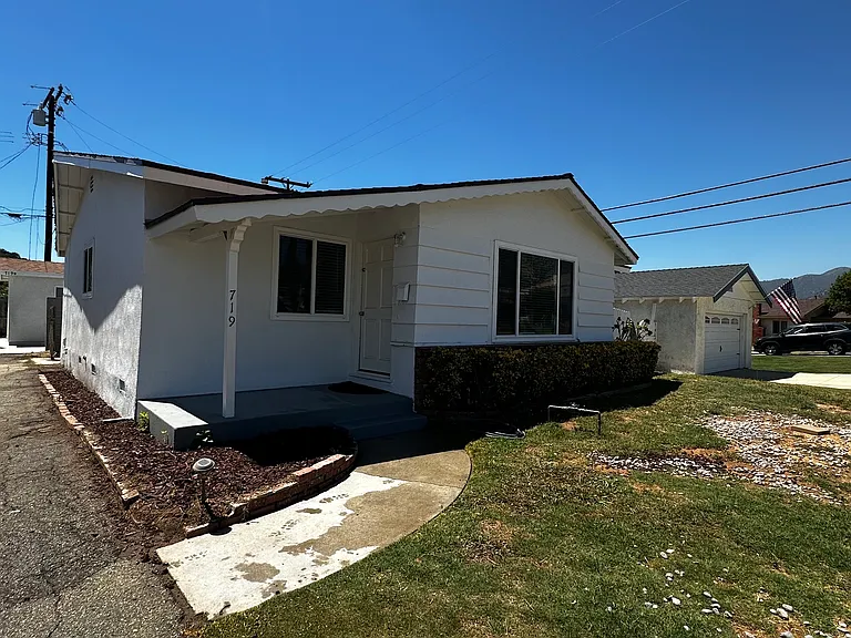 719 Caballo Ave — Photo 2