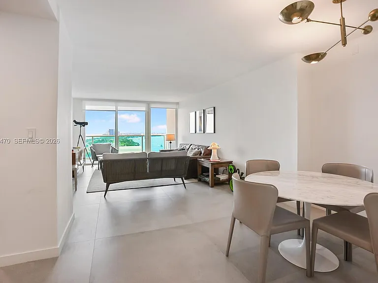 100 Bayview Dr #2125 — Photo 7