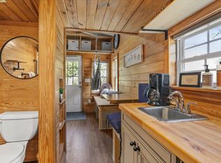 905 W Wendover Ave #B, Greensboro, NC 27408