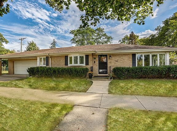 2nd image of 745 Sylviawood Ave