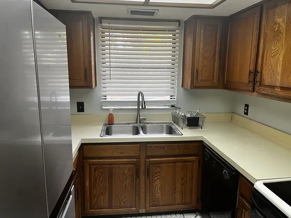 1306 S Keene Rd, Clearwater, FL 33756