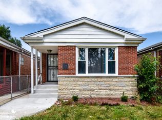 438 W 97th St, Chicago, IL 60628