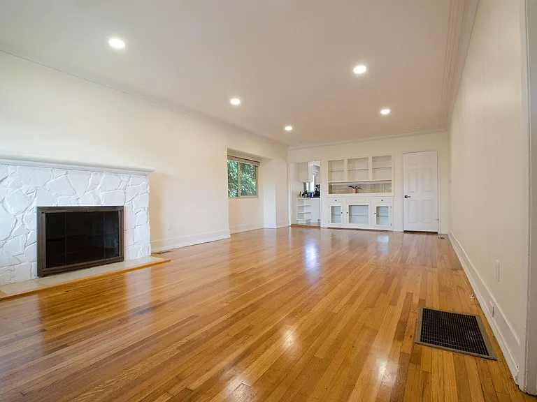 3711 Mississippi St — Photo 3