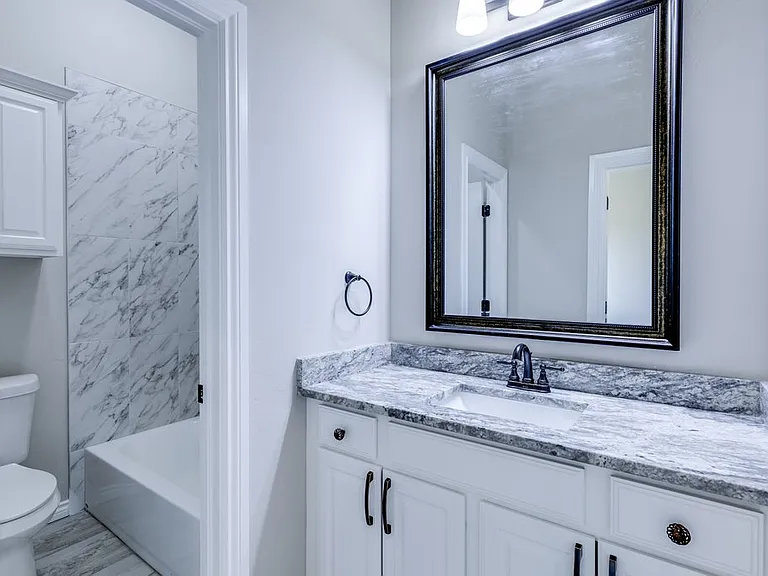 9209 SW 34th St — Photo 32