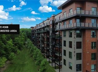 302 Essa Rd #308, Barrie, ON L9J0H3