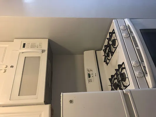 Rented by Contact Realty | media 11