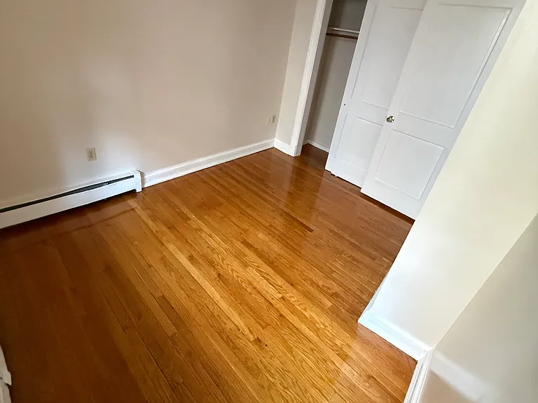 926 Asylum Ave #102 — Photo 7