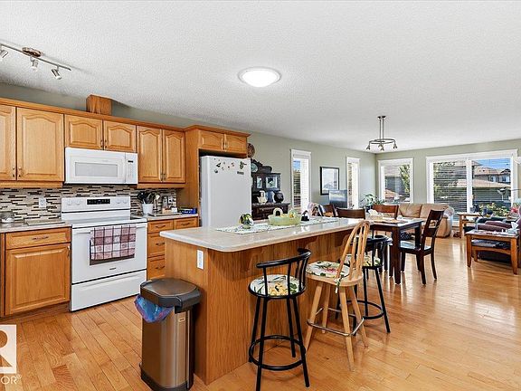 4th image of 5316 53rd St