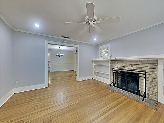 4th image of 5313 El Campo Ave