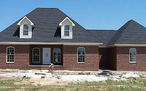 2nd image of 227 Canterberry Pl