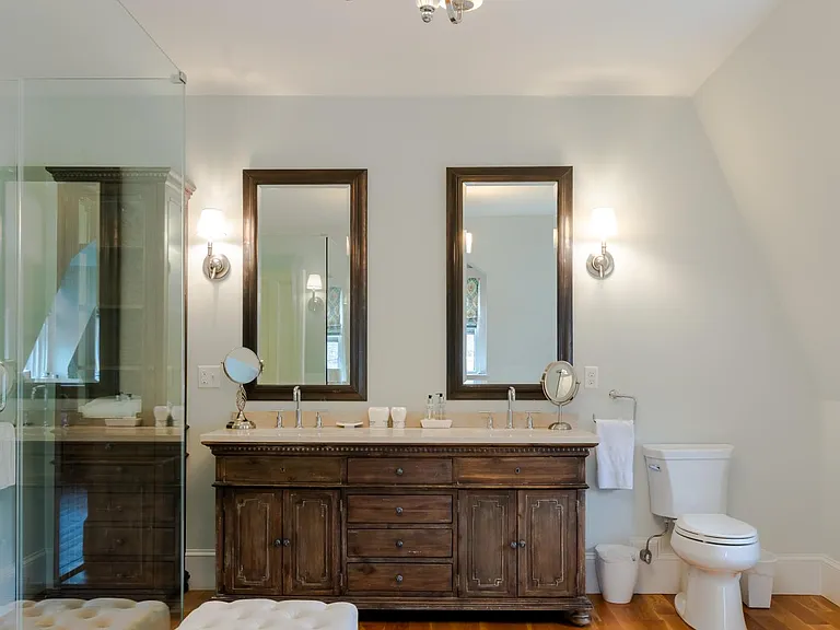 15 Berkeley Ave — Photo 8