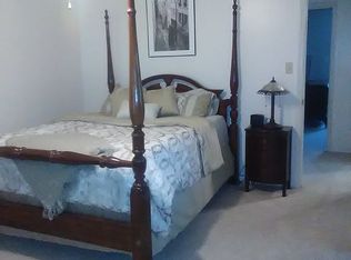 134 Shadowbrook Rd, Mount Holly, NC 28120