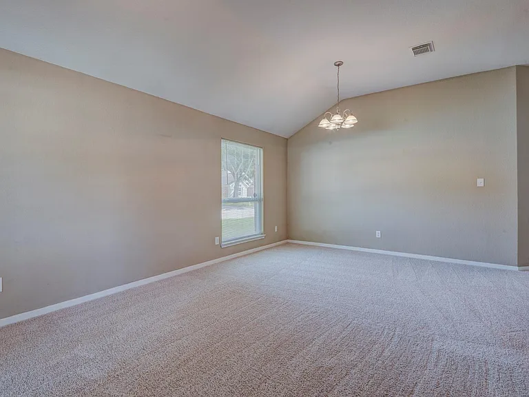 25206 Pepper Ridge Ln — Photo 9