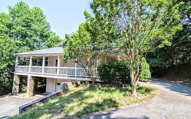 1st image of 281 Belaire Dr
