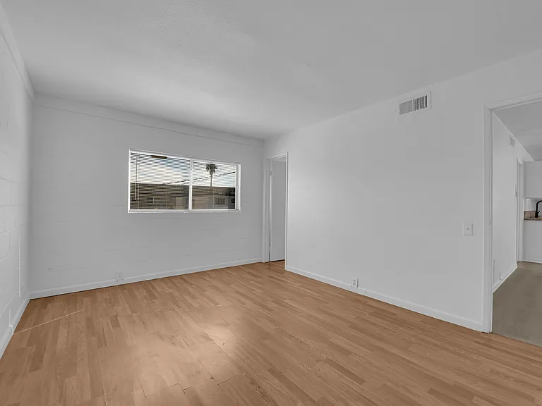 2908 Poplar Ave #3 — Photo 16