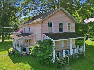 37 Lake St, Richfield Springs, NY 13439