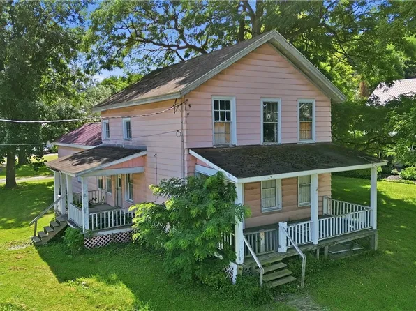 37 Lake St, Richfield Springs, NY 13439