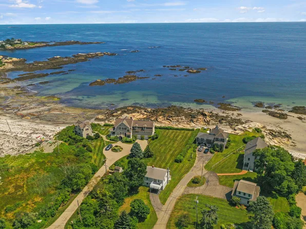 53 Granite Point Road, Biddeford, ME 04005