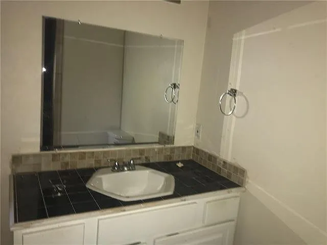 510 Sunset Dr — Photo 16