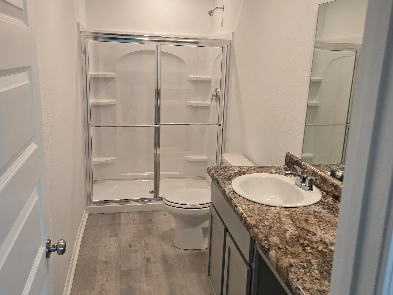 4 bed, 1640 sqft, $1,600 — Photo 3