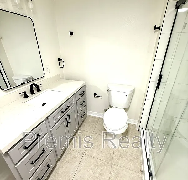 333 Island Way #1 — Photo 11