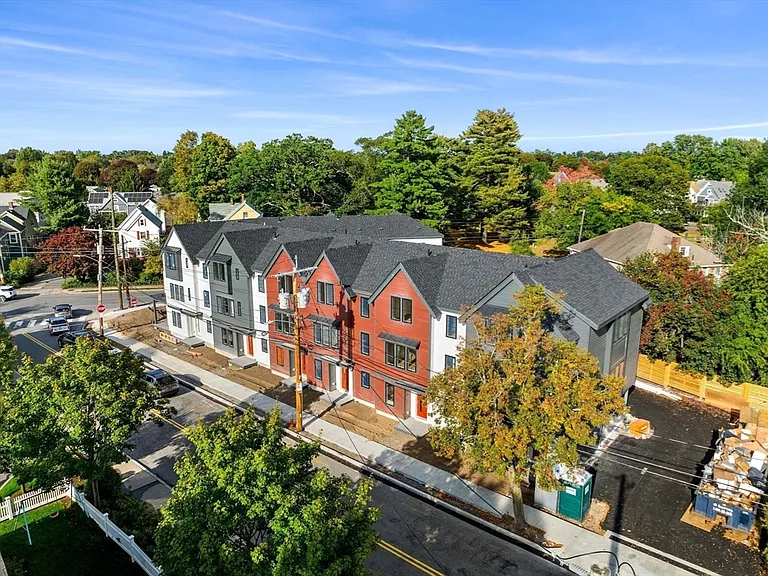 6 Elm St #6 — Photo 2