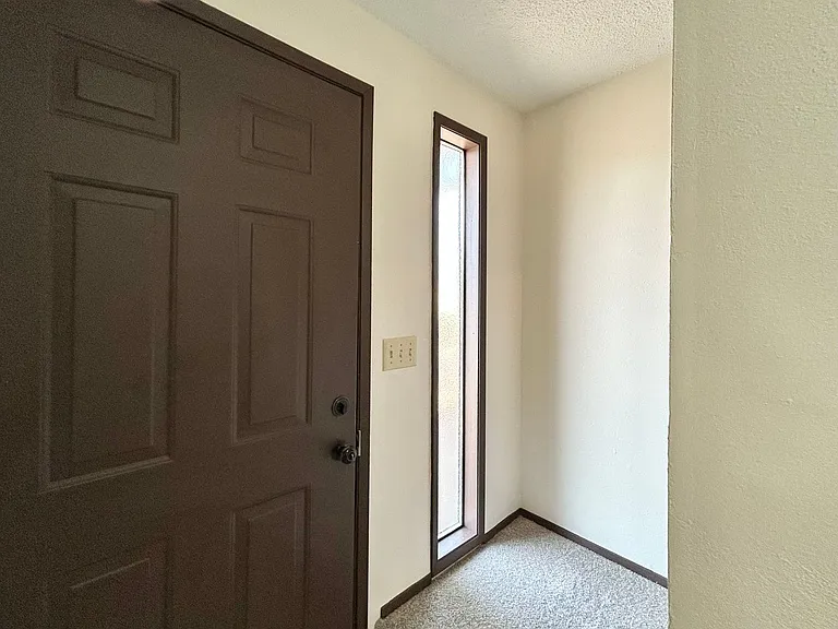 15865-15869 SW Misty Ct — Photo 24