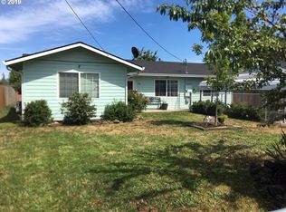 130 SW Peach Ln, Winston, OR 97496