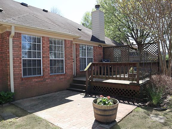 2nd image of 624 Charles Hamilton Dr