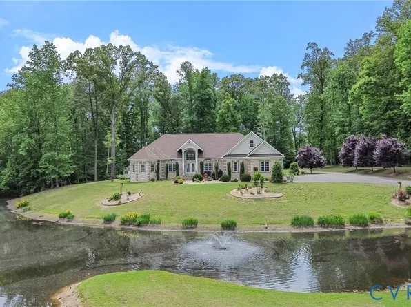 2403 Bermuda Ave, Chester, VA 23836