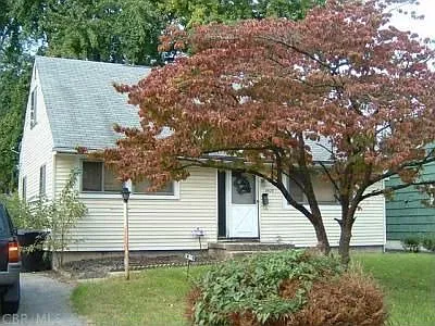 1409 Avenue Dr photo 1