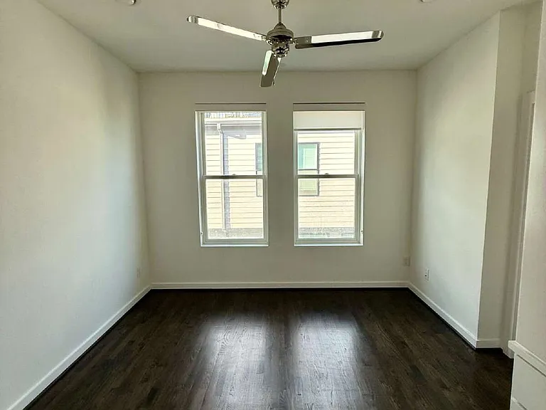 4211 Delano Pl #5B — Photo 15