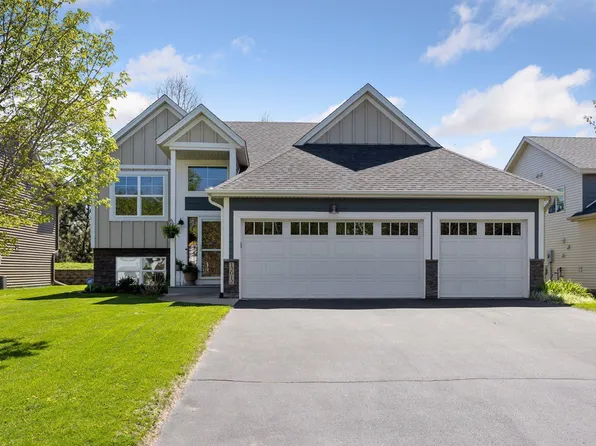 12012 Urbank Cir NE, Blaine, MN 55449