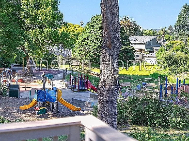 79 S Branciforte Ave — Photo 27