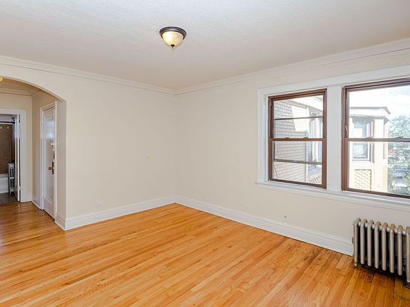 2nd image of 1336 S Austin Blvd APT D