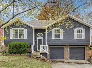 13828 S Shannan St, Olathe, KS 66062