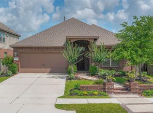 19526 Mills Glen Dr, Cypress, TX 77433
