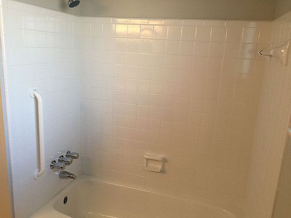 3rd image of 1209 Belmont Pl
