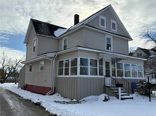 309 E Maple St, Hoopeston, IL 60942