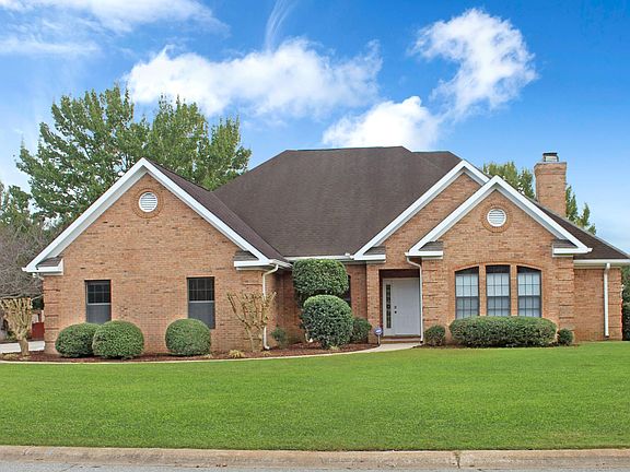 2nd image of 311 Jubilee Cir