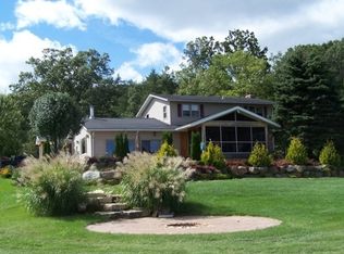 3883 Observatory Rd, Cross Plains, WI 53528