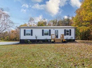 36 Nutmeg Ln, Penhook, VA 24137