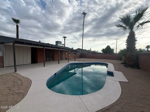 3529 W STELLA Lane, Phoenix, AZ 85019