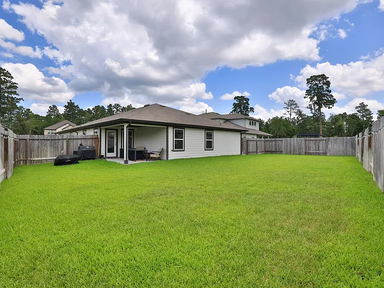 14209 Silver Maple Ct — Photo 36