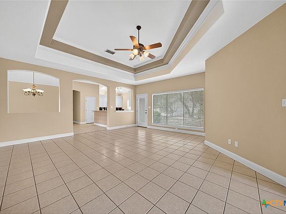 4th image of 2606 Fairwood Dr